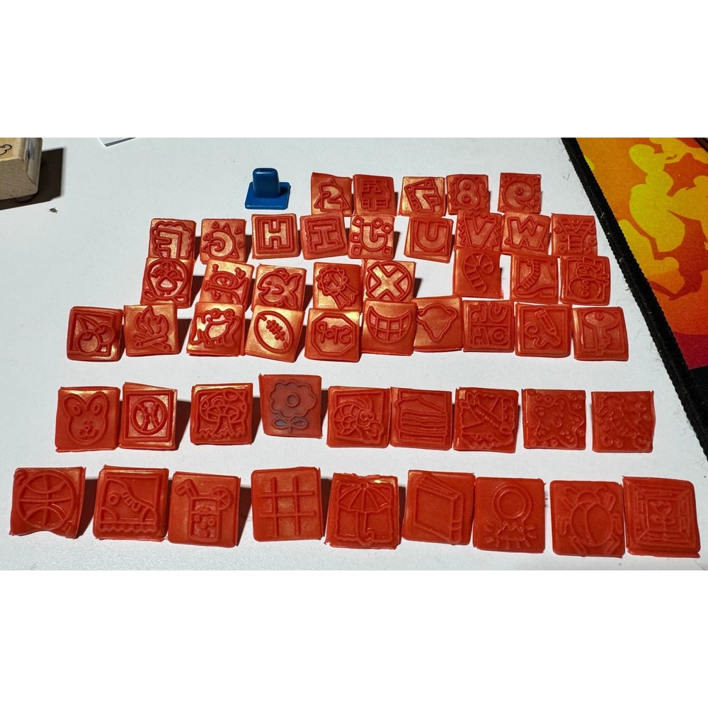 Fiskars Interchangeable Rubber Stamp Set Red Icons Symbols with Blue Base Lot - Picture 3 of 16